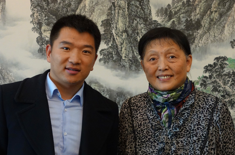 ��÷ӱ-ʮһ��ȫ����Э����ϯ