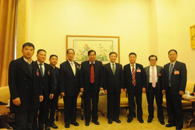 ��۳����ʱ�������һ��һ·